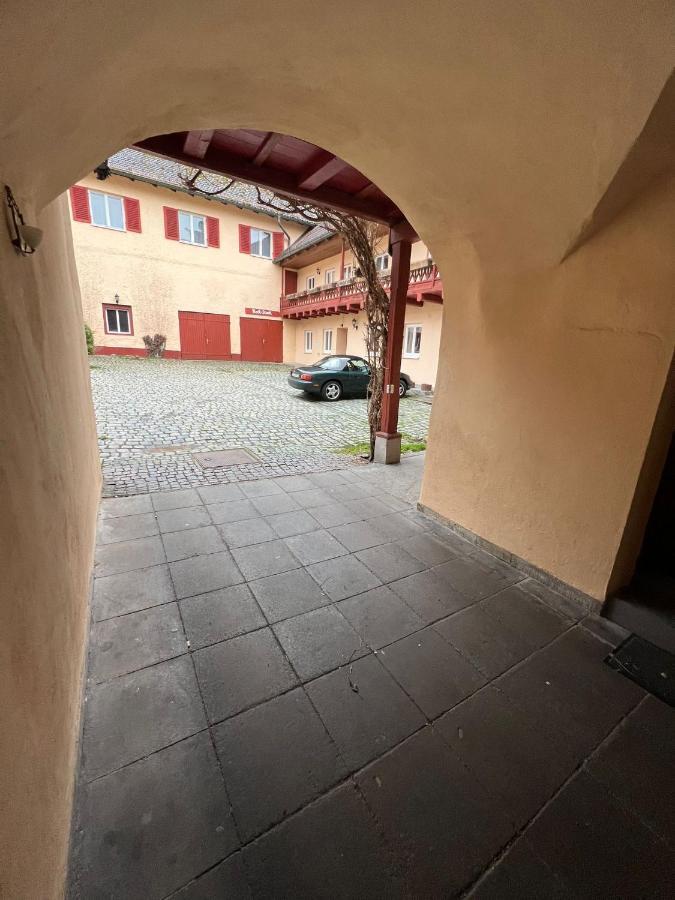 Hotel-Gasthof Postbraeu Dingolfing Dış mekan fotoğraf