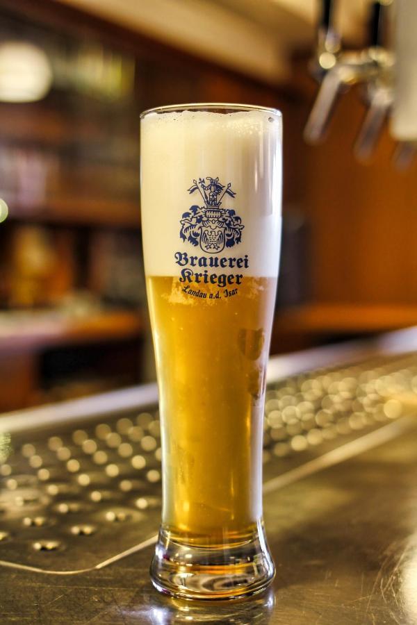 Hotel-Gasthof Postbraeu Dingolfing Dış mekan fotoğraf